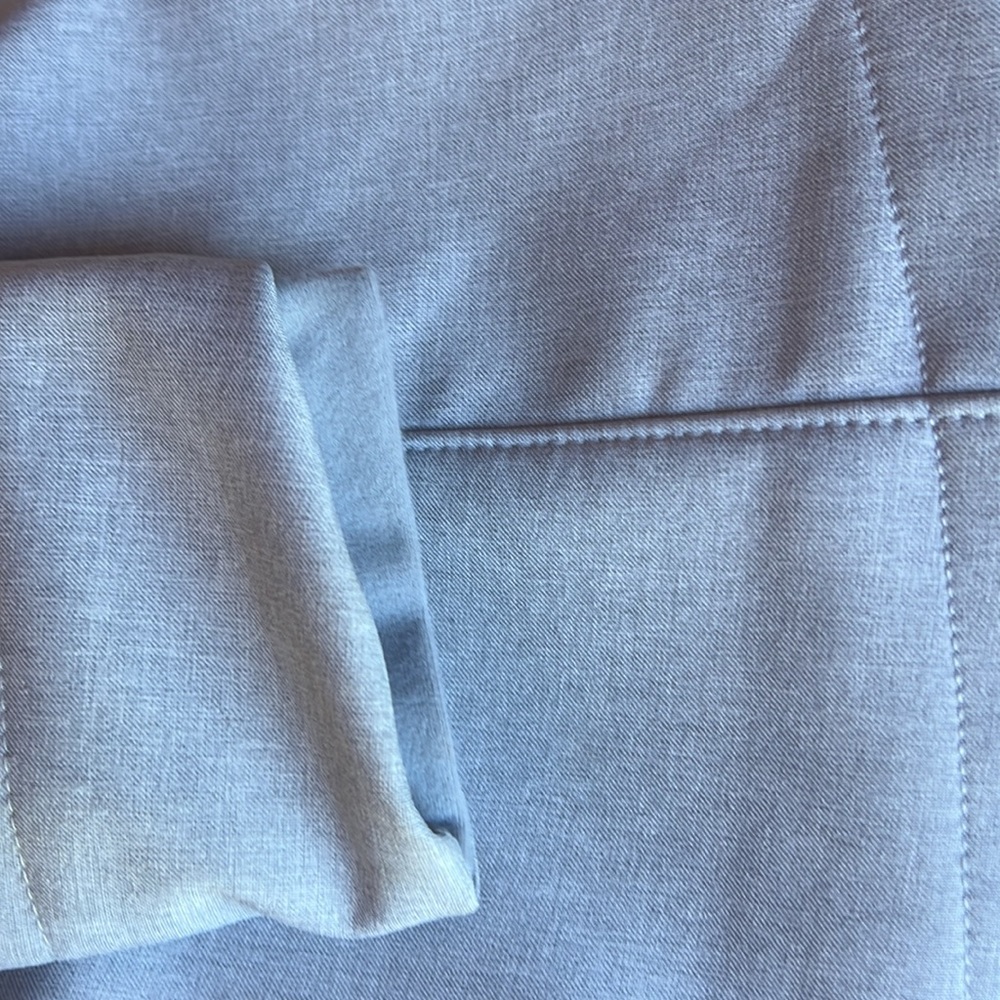 North Face wind proof, breathable and highly water resistant woman’s jacket sz S - Picture 8 of 15